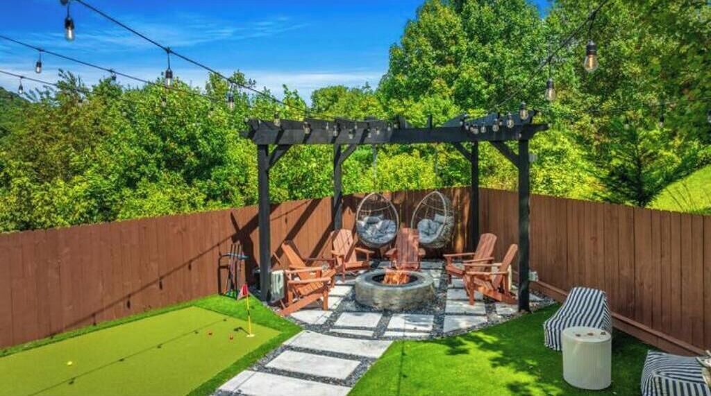 Photo of Patio Balcony in Waynesville