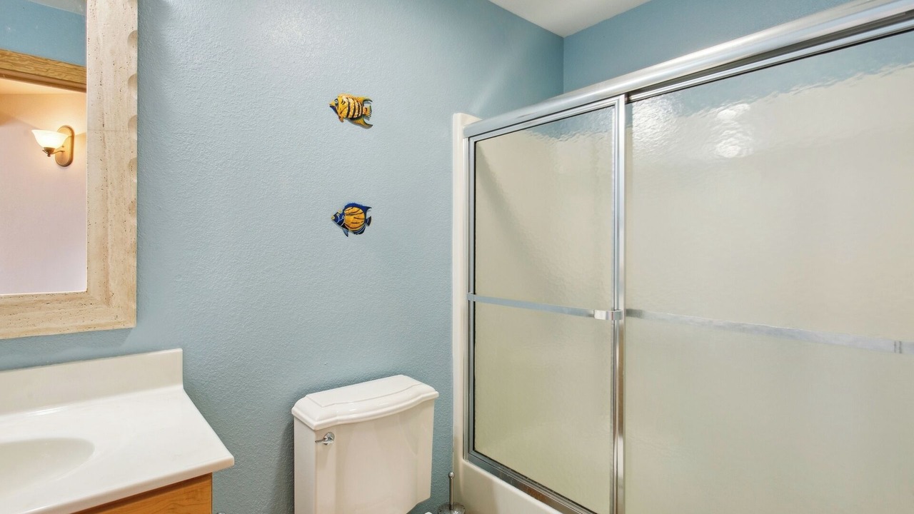 Photo of Bathroom in Bermuda Bay