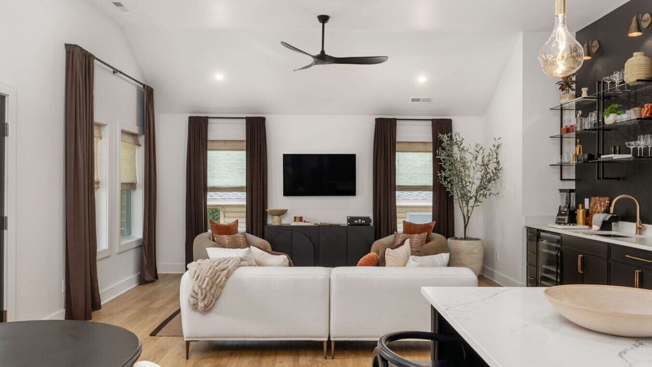 Photo of Livingroom in Colington