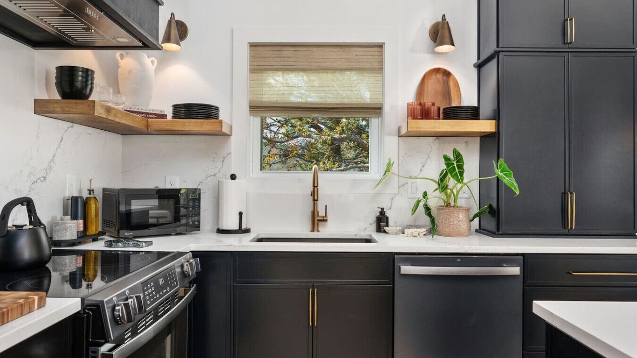 Photo of Kitchen in Colington