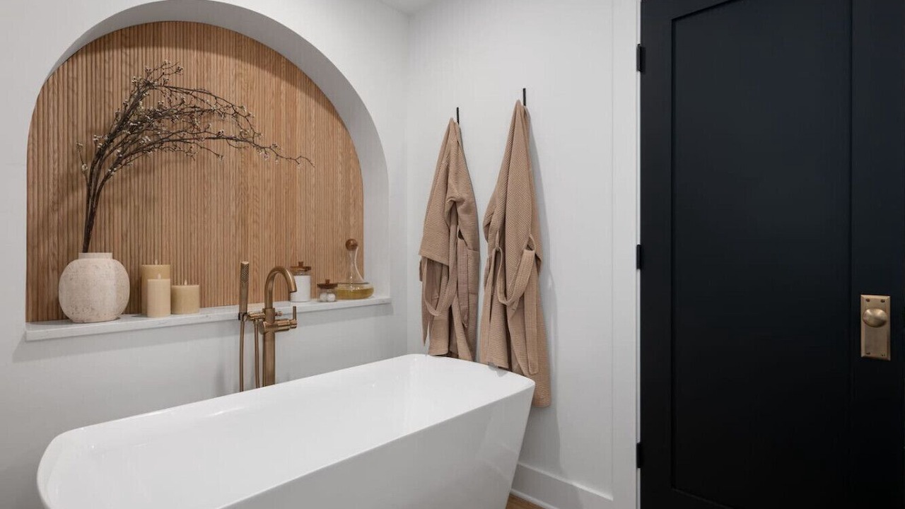 Photo of Bathroom in Colington