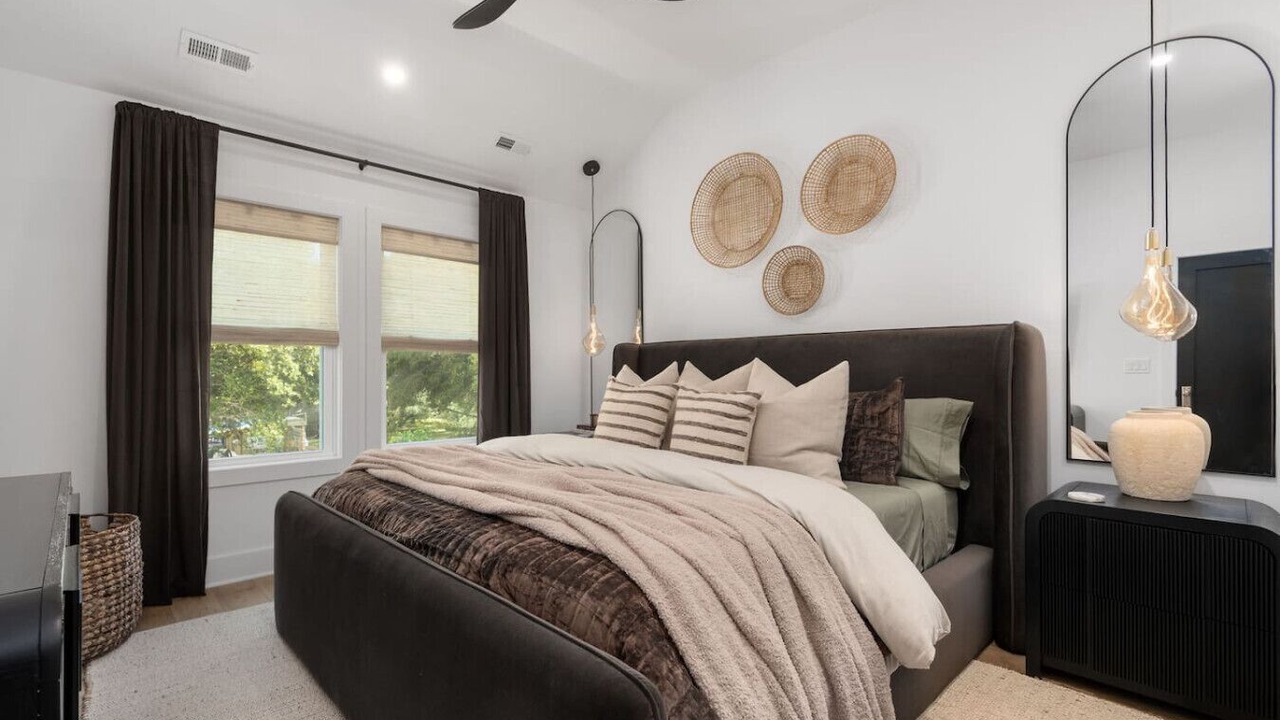 Photo of Bedroom in Colington