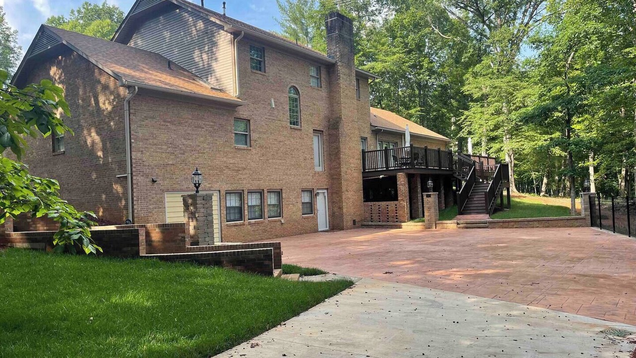 Photo of Outdoor in Greensboro