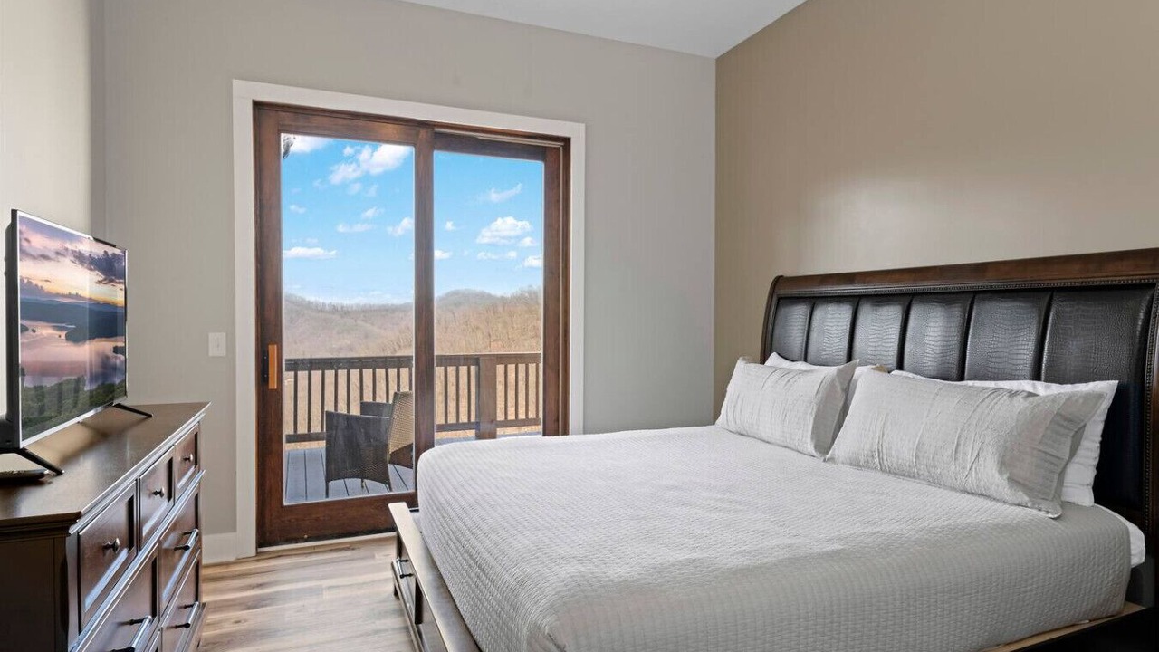 Photo of Bedroom in Sylva