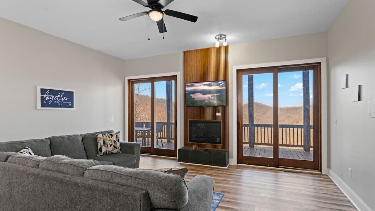 Photo of Livingroom in Sylva
