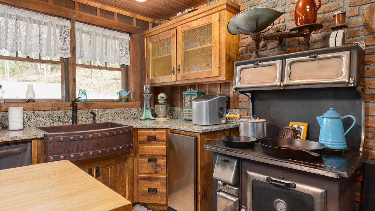 Photo of Kitchen in Topton