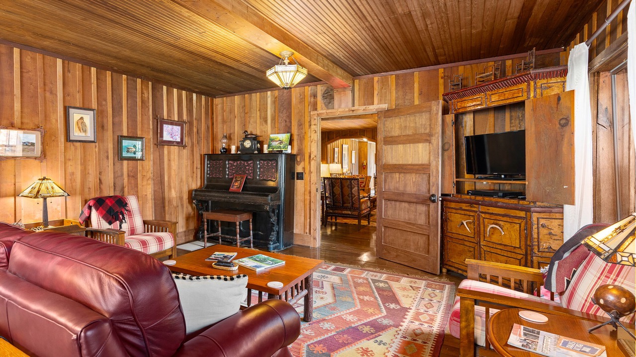 Photo of Livingroom in Topton