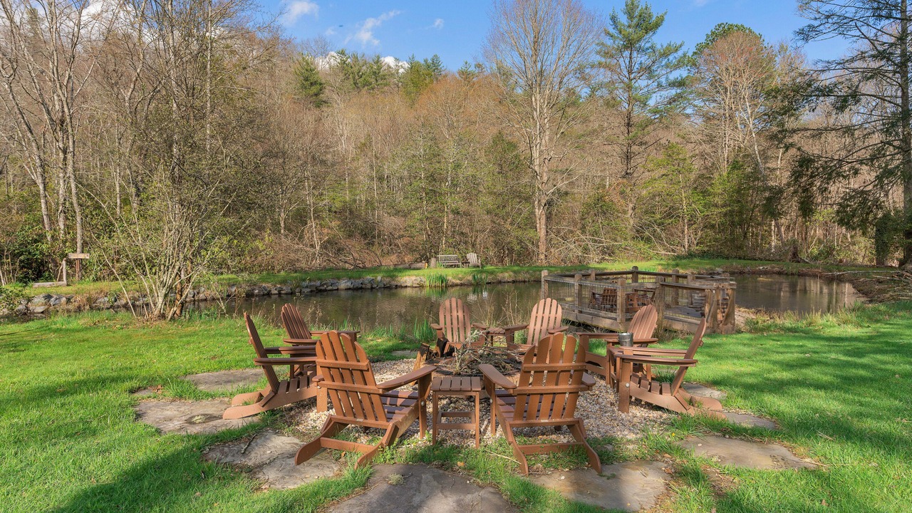Photo of Outdoor in Topton