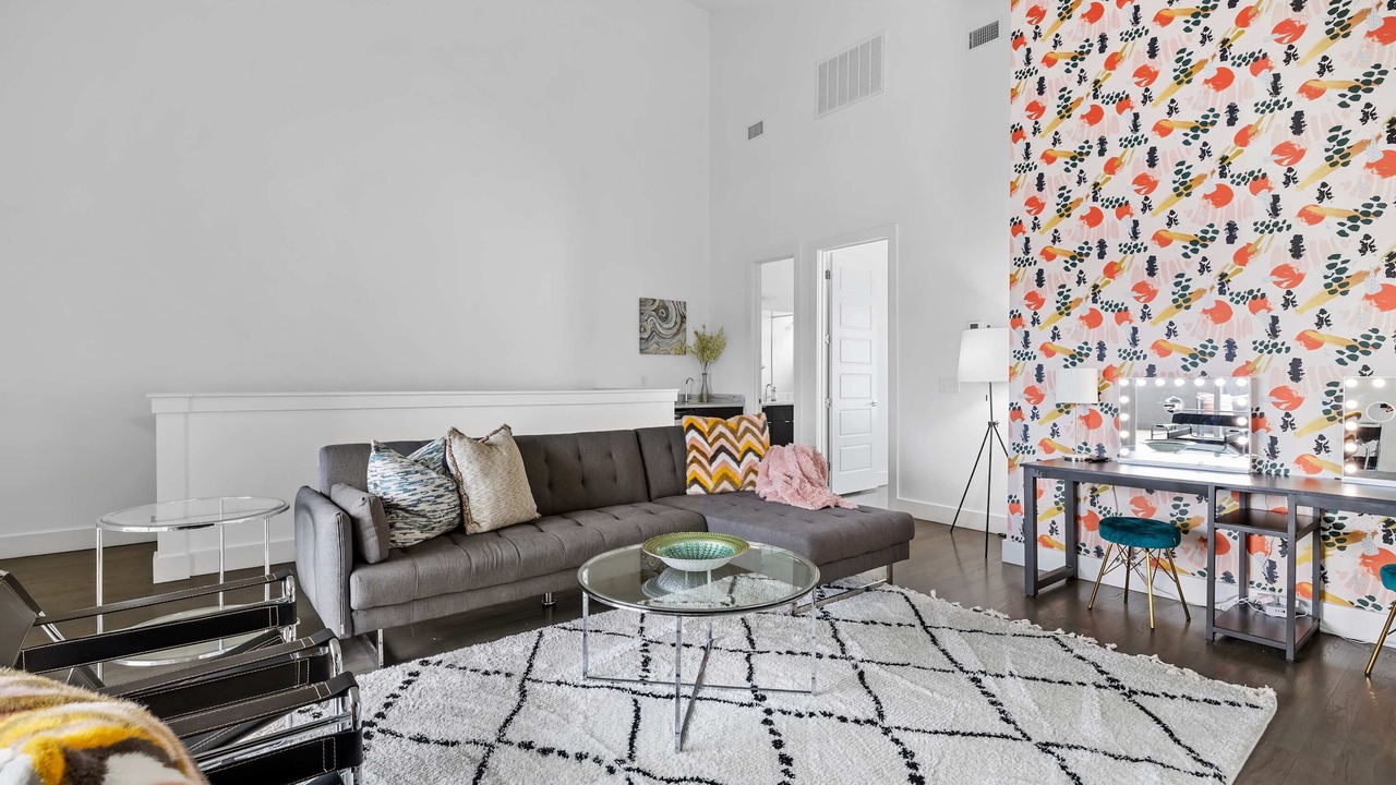 Photo of Livingroom in Berry Hill