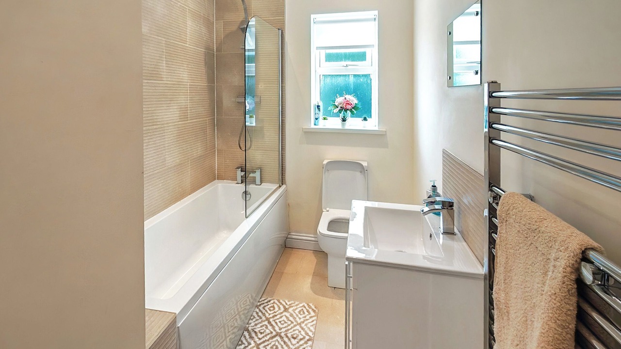 Photo of Bathroom in Eastgate