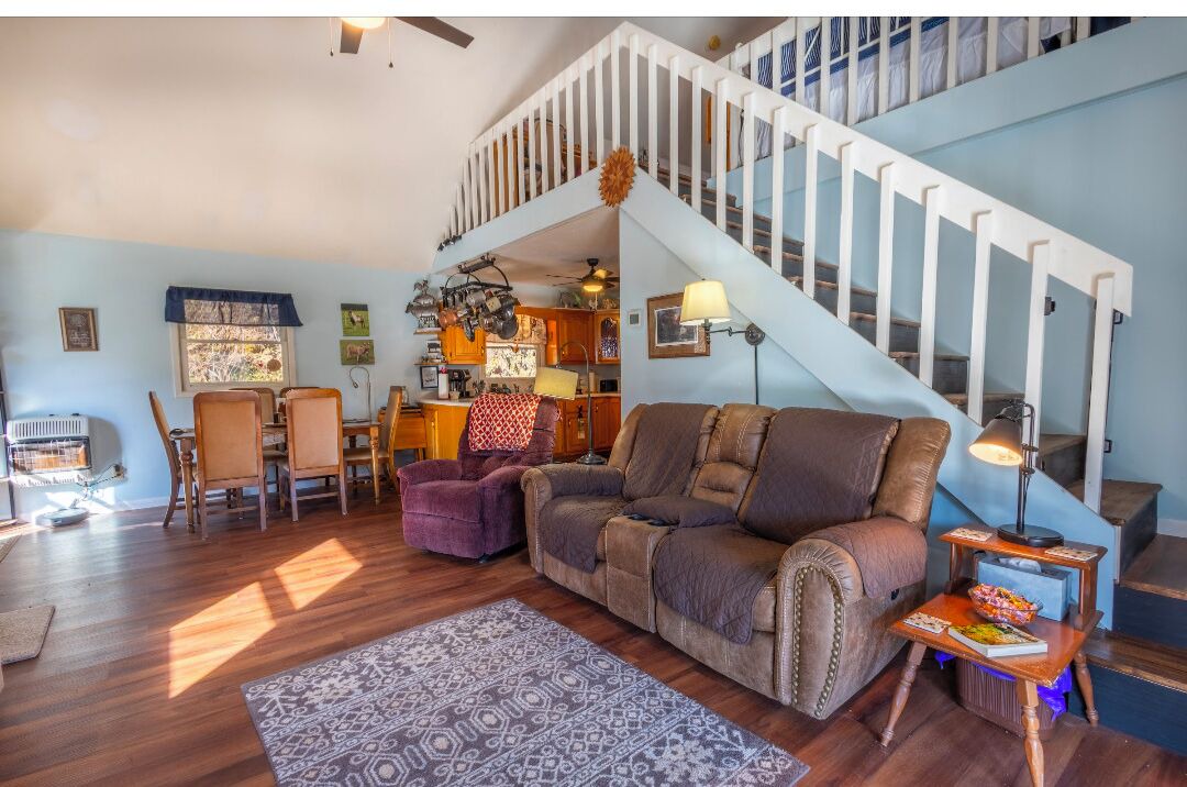 Photo of Livingroom in Murphy