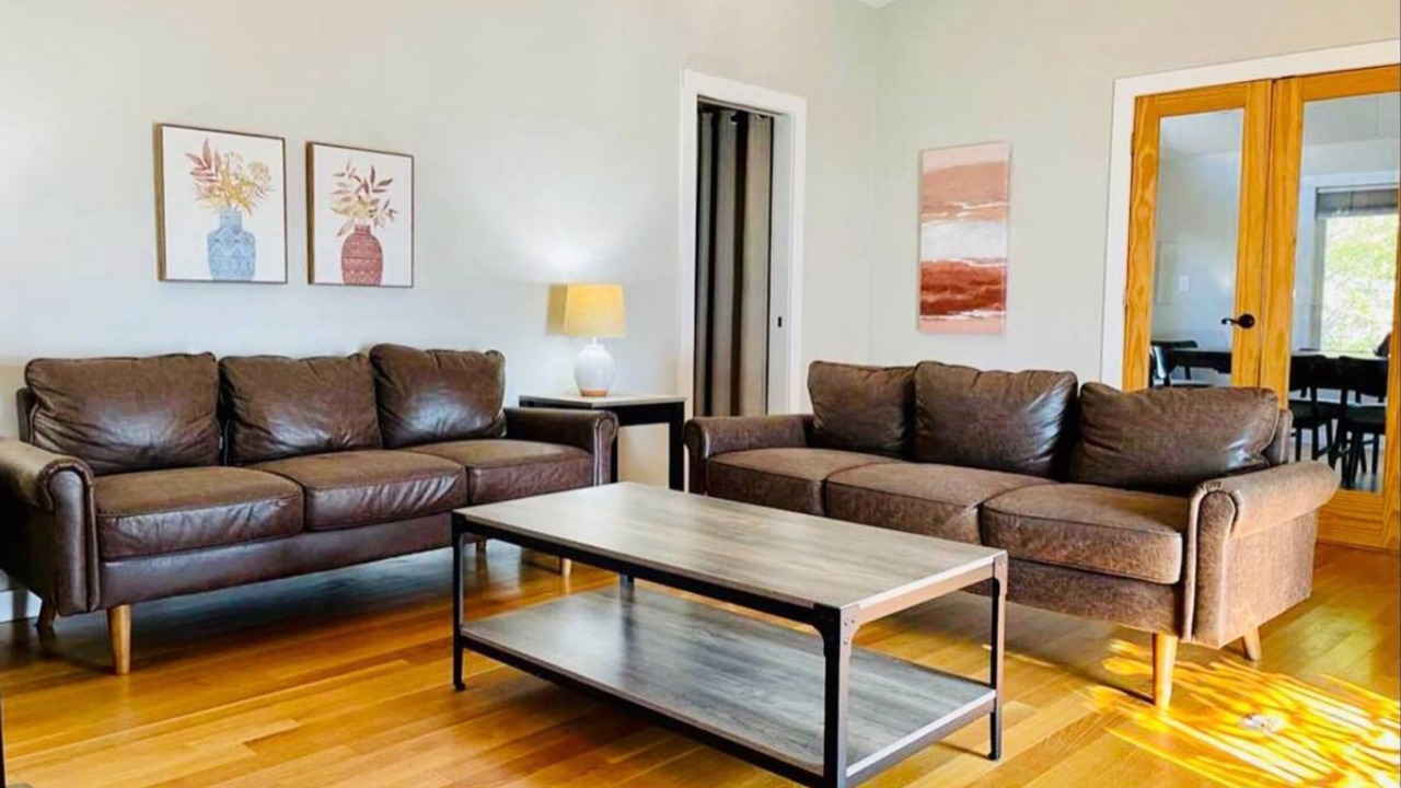 Photo of Livingroom in Carrboro