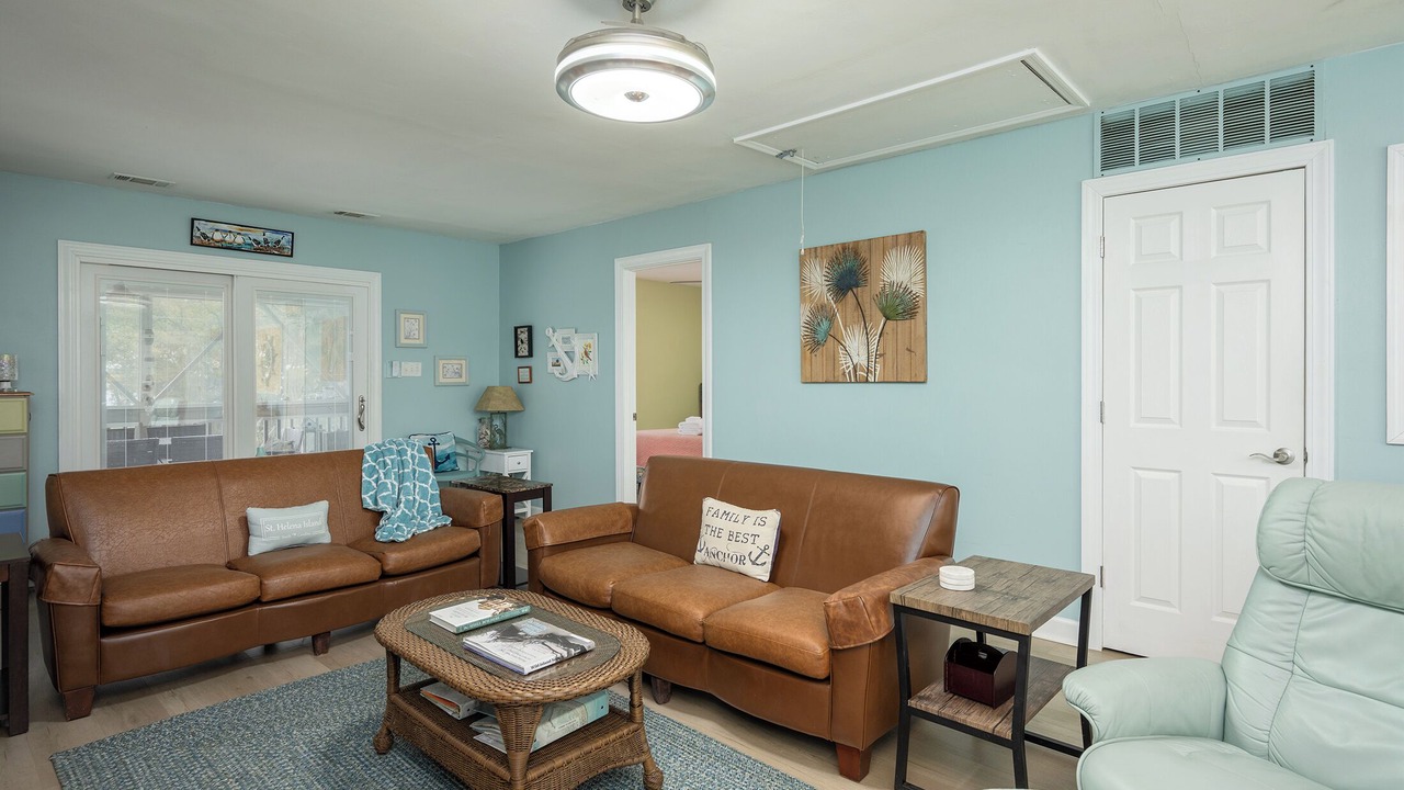 Photo of Livingroom in Saint Helena Island