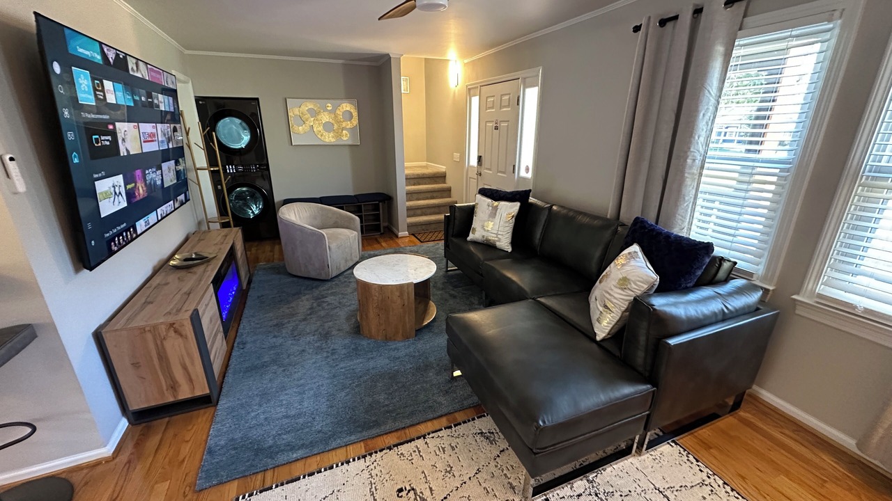 Photo of Livingroom in North Charlotte