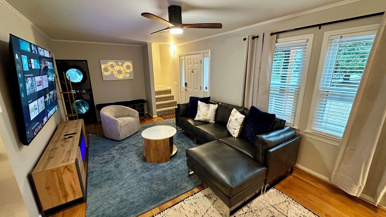 Photo of Livingroom in North Charlotte