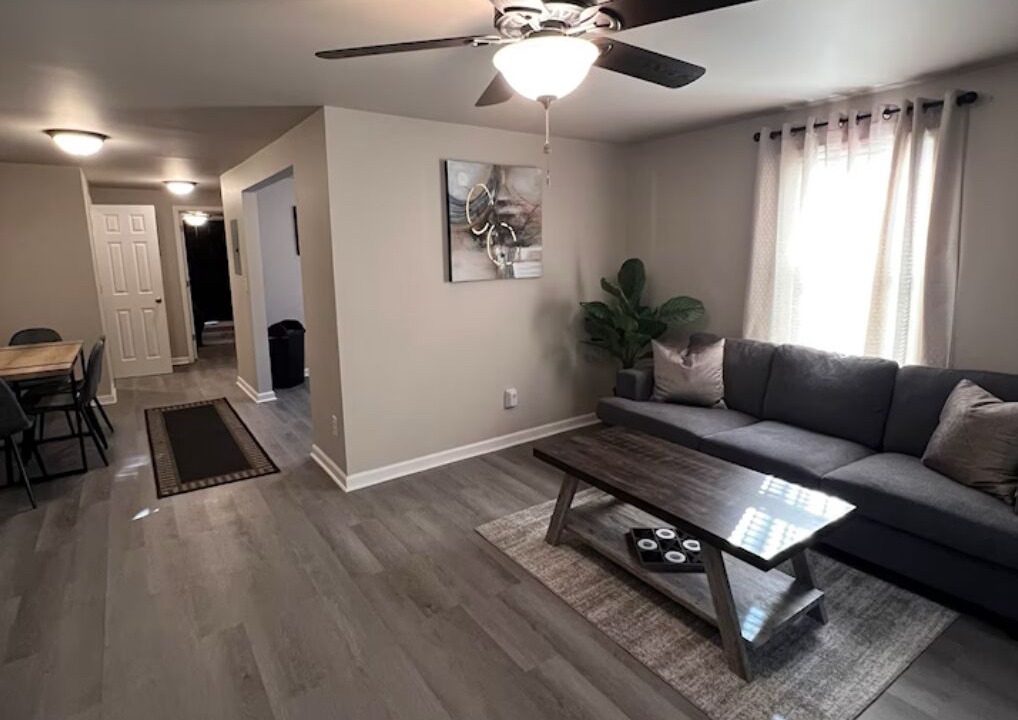 Photo of Livingroom in Rockingham