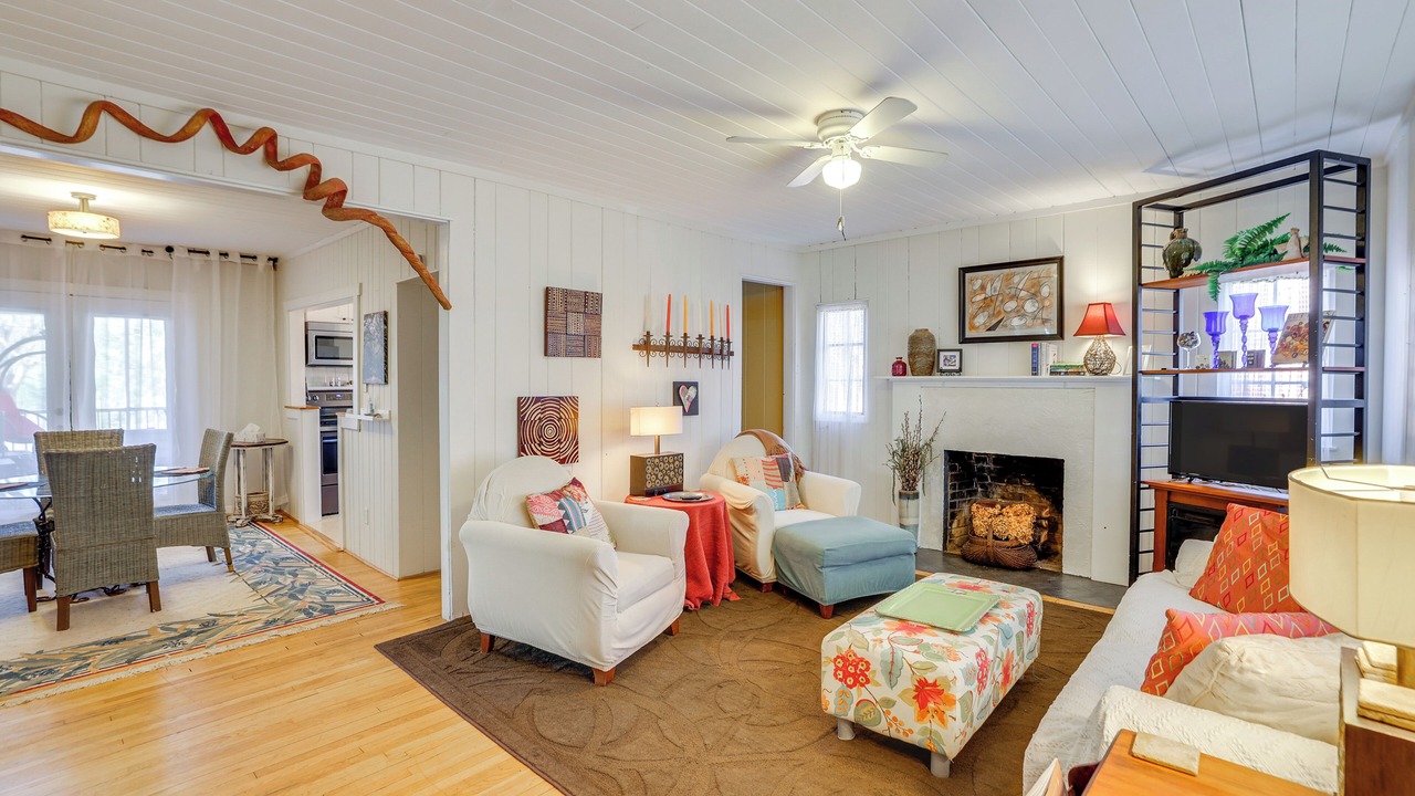 Photo of Livingroom in Lynn