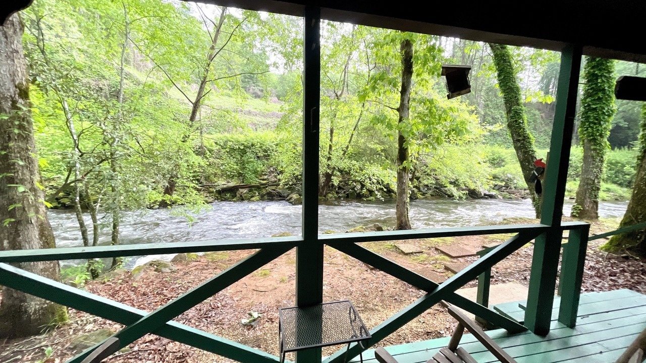 Photo of Patio Balcony in Robbinsville