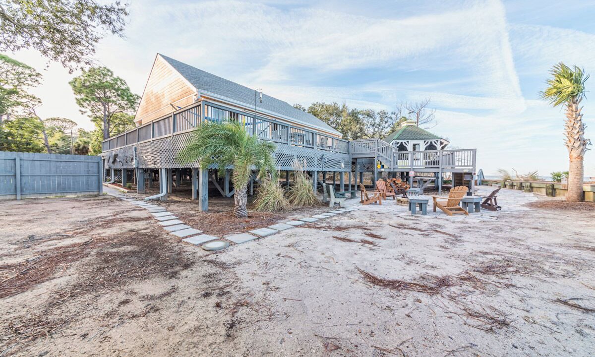 Photo of Patio Balcony in Saint Helena Island