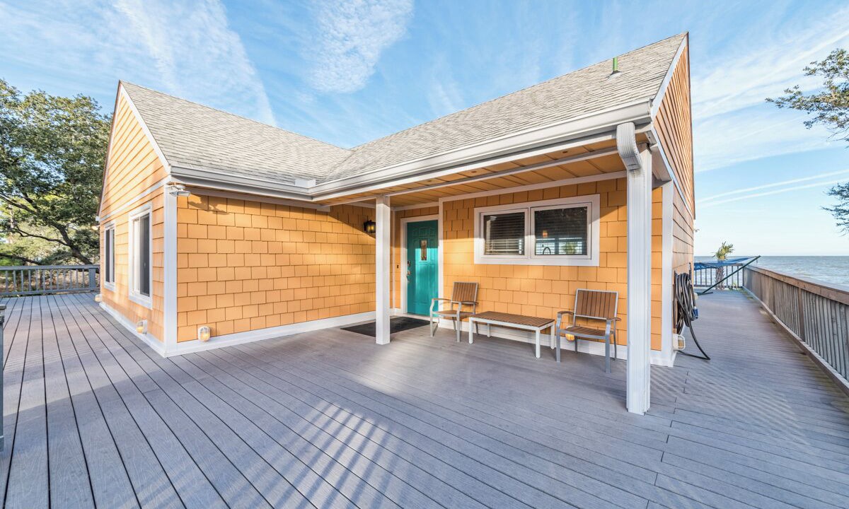 Photo of Patio Balcony in Saint Helena Island