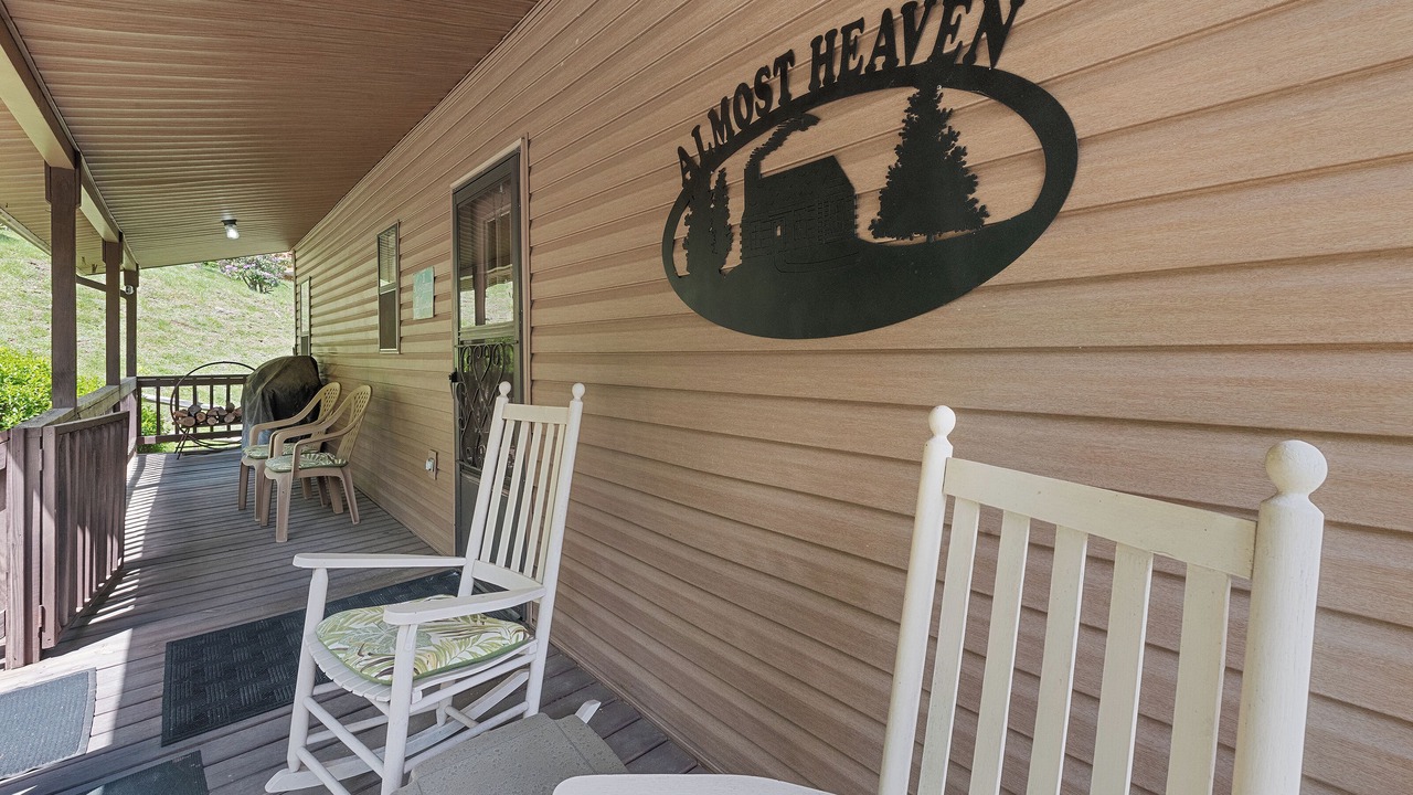 Photo of Patio Balcony in Maggie Valley