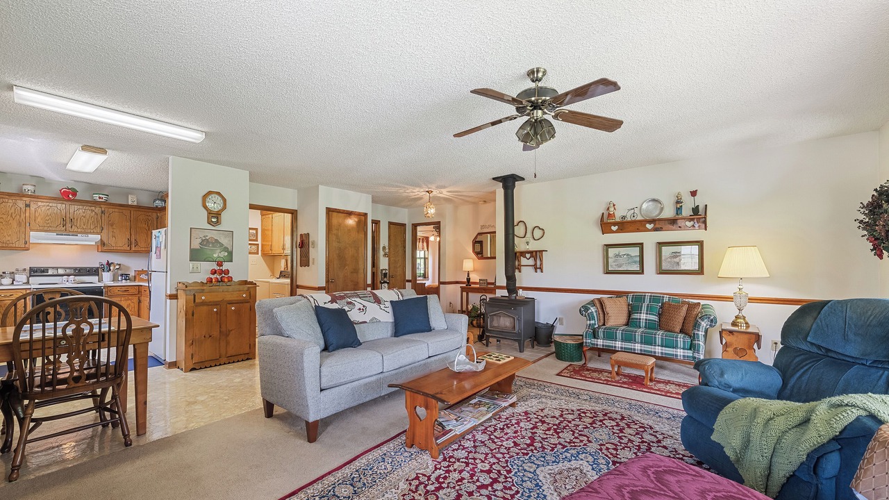 Photo of Livingroom in Maggie Valley