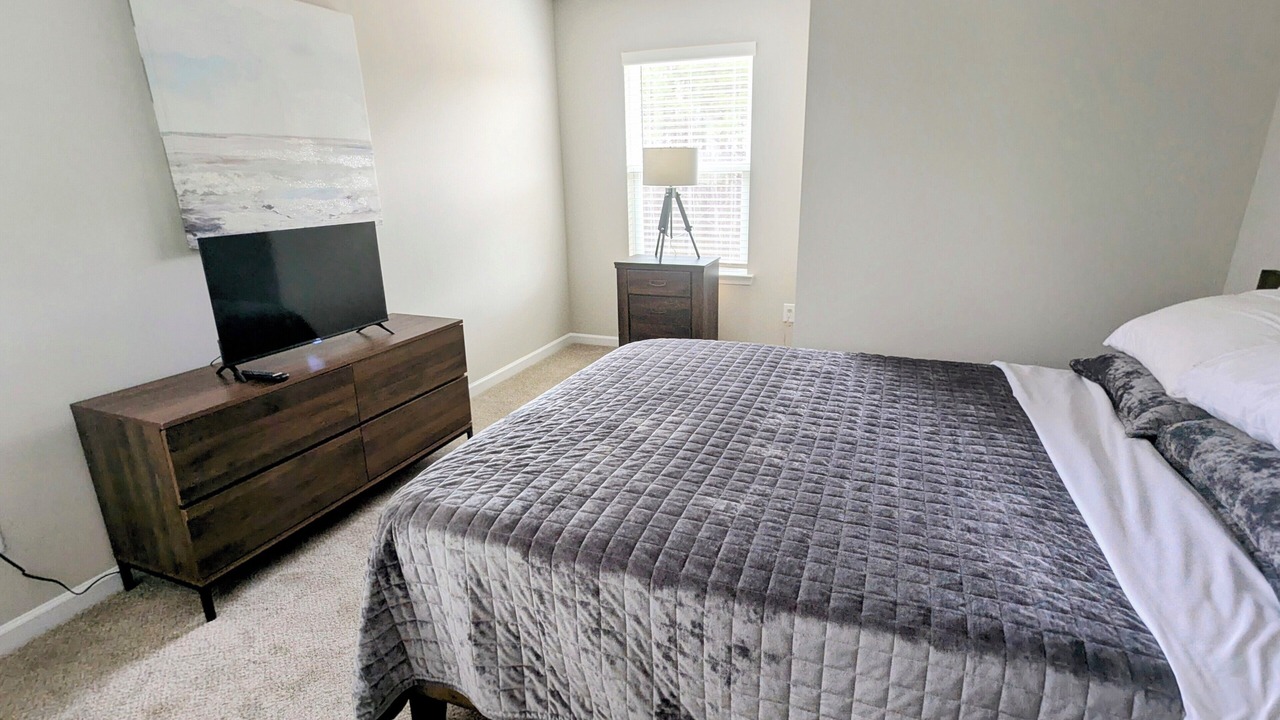 Photo of Bedroom in Huntersville