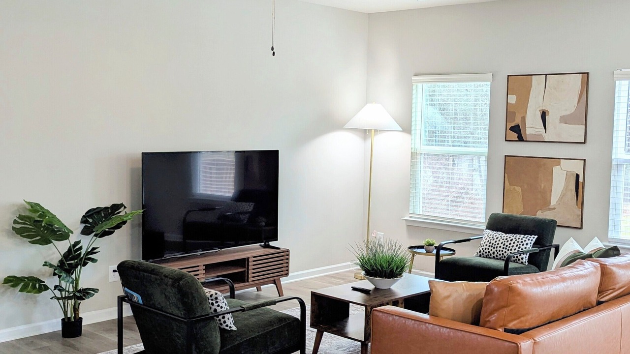 Photo of Livingroom in Huntersville