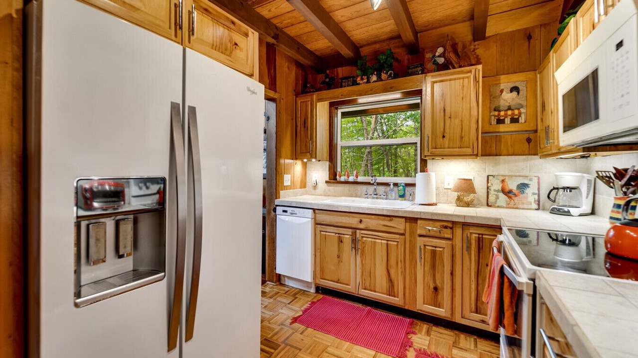 Photo of Kitchen in Cullowhee