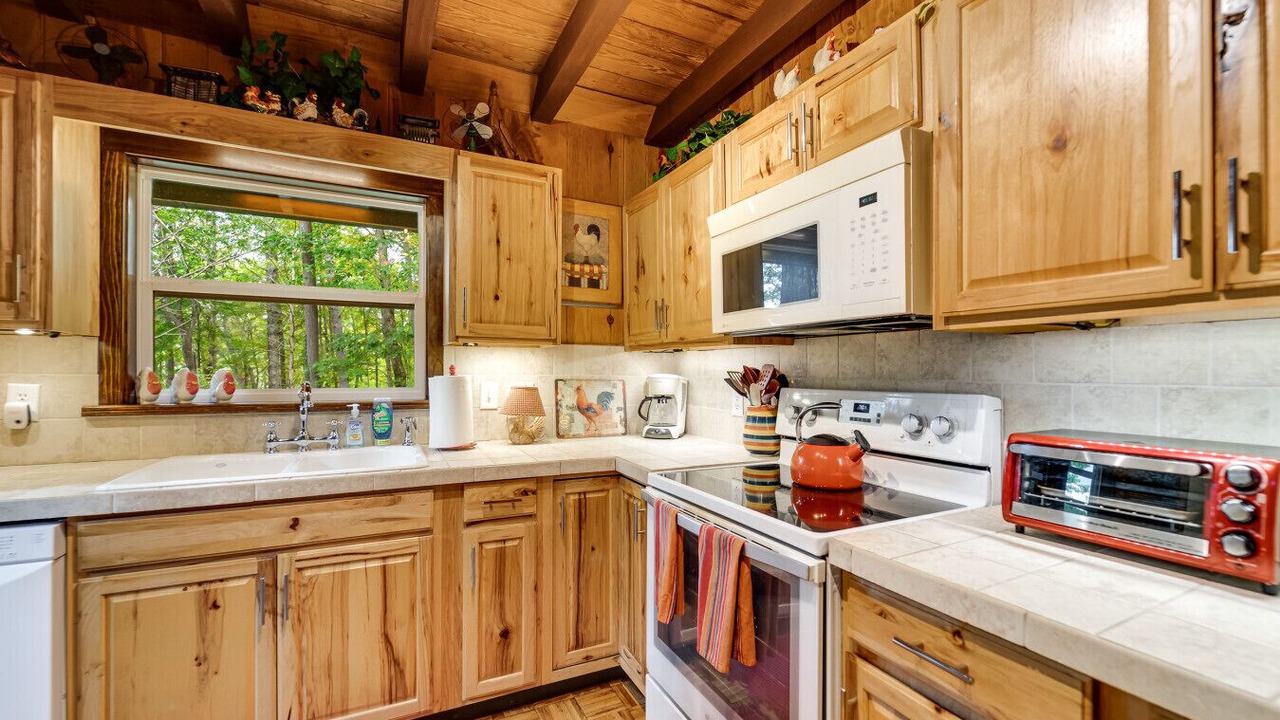 Photo of Kitchen in Cullowhee