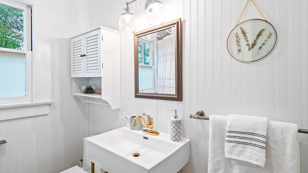 Photo of Bathroom in Washington