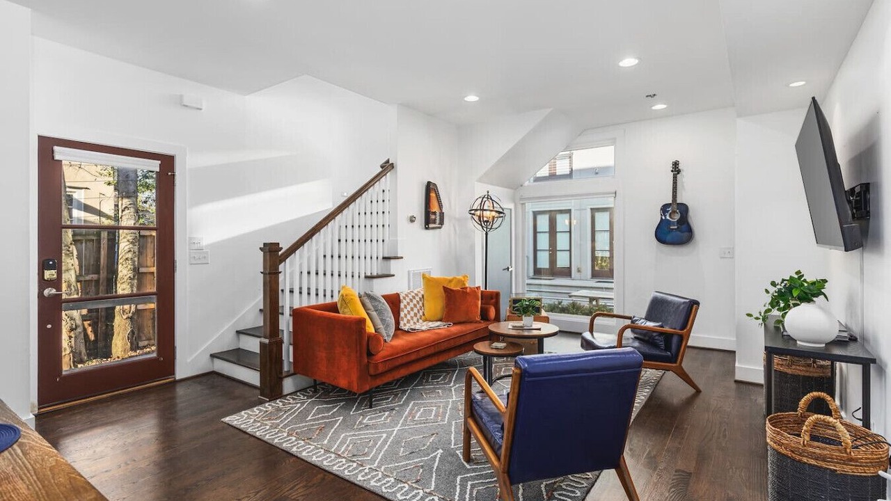 Photo of Bedroom in Hillsboro Village