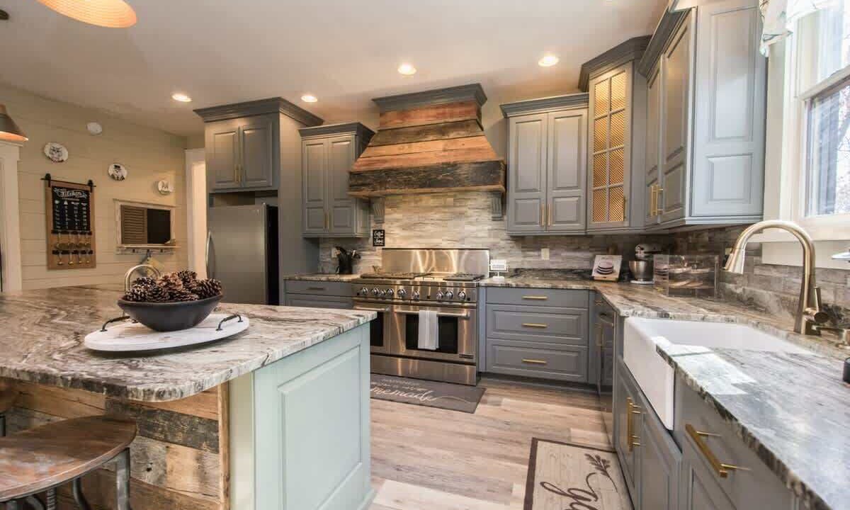 Photo of Kitchen in Hendersonville