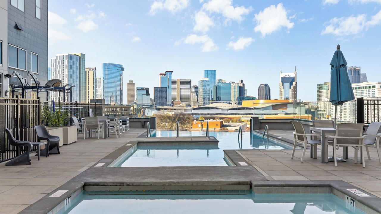 Photo of Outdoor in Eighth Avenue