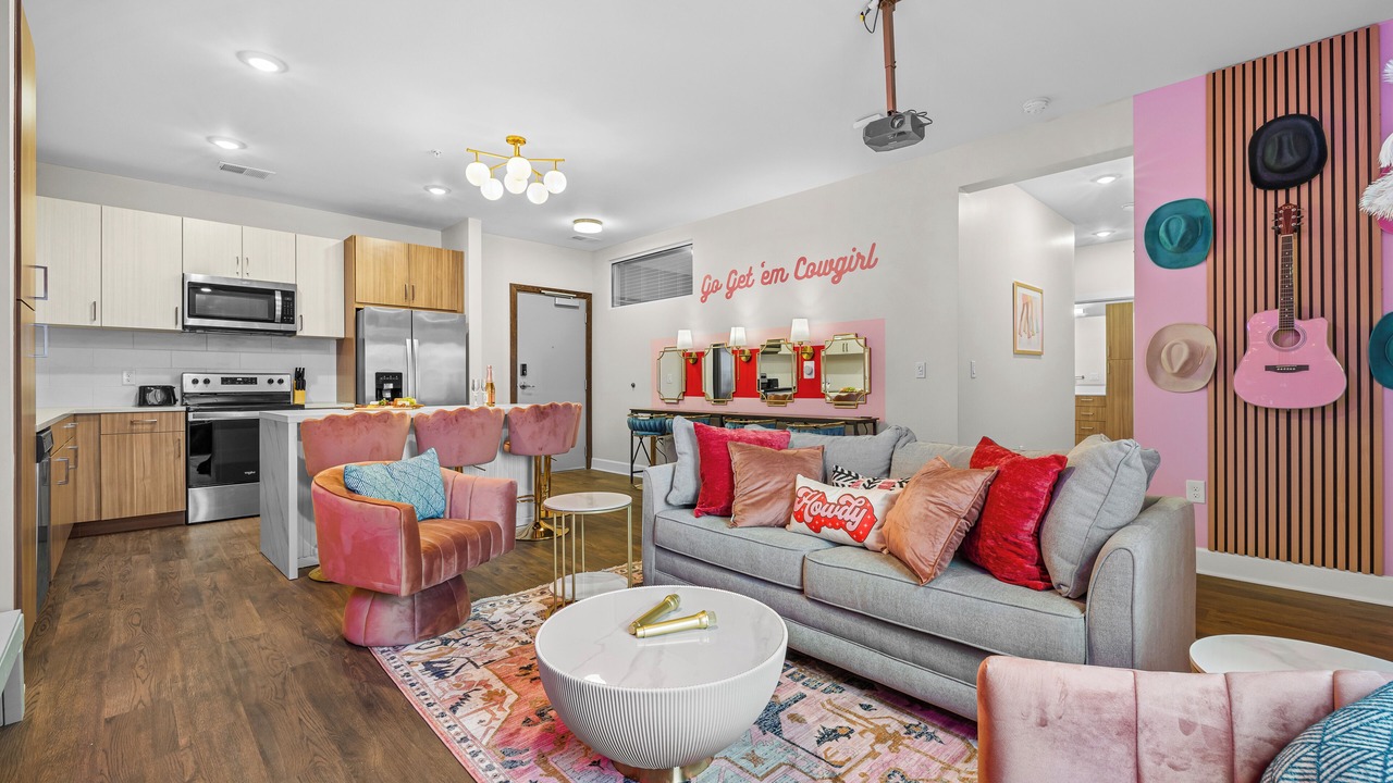 Photo of Livingroom in Eighth Avenue