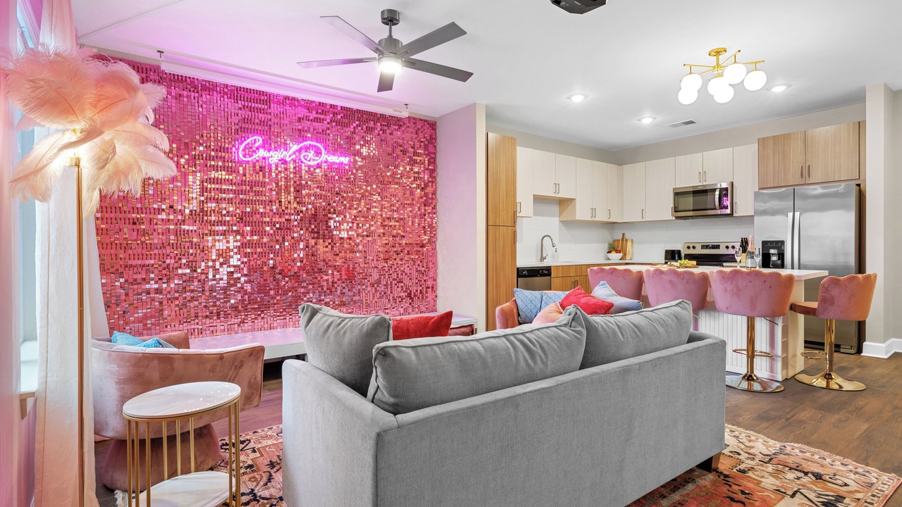 Photo of Livingroom in Eighth Avenue