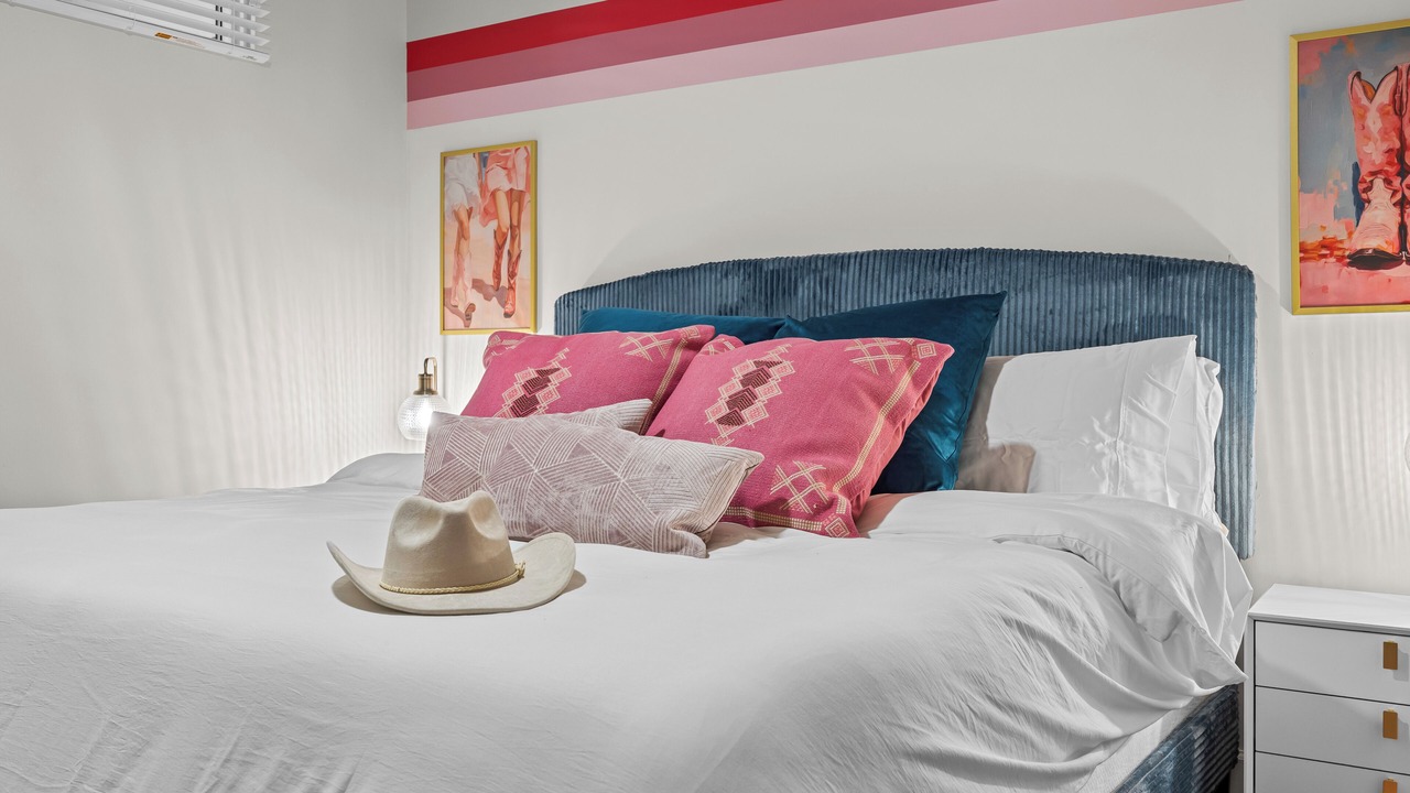 Photo of Bedroom in Eighth Avenue