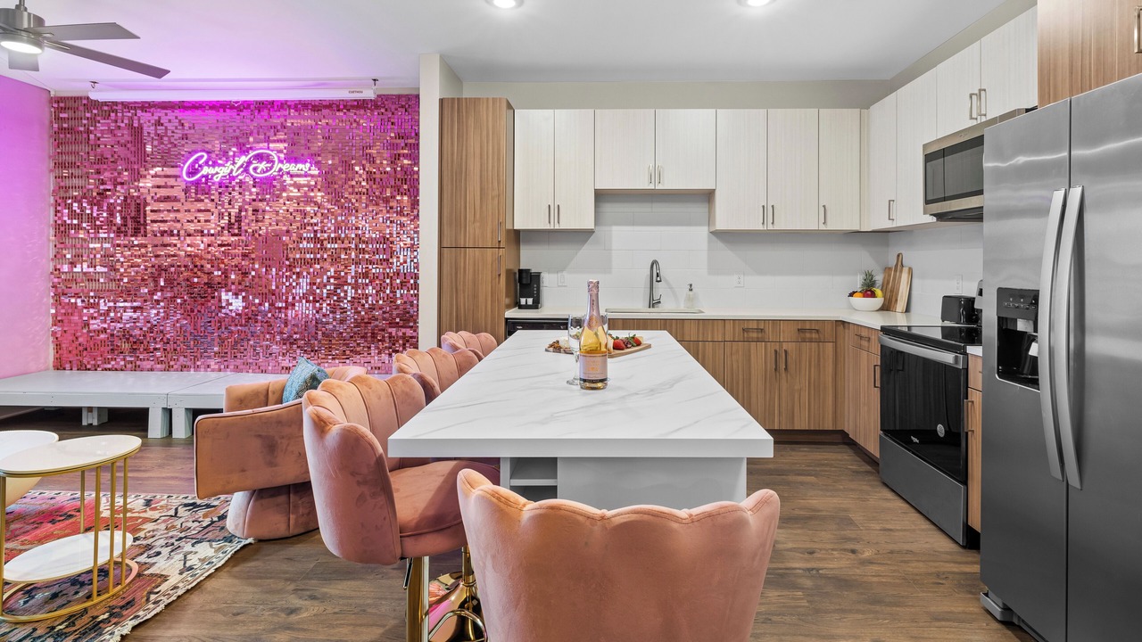 Photo of Kitchen in Eighth Avenue
