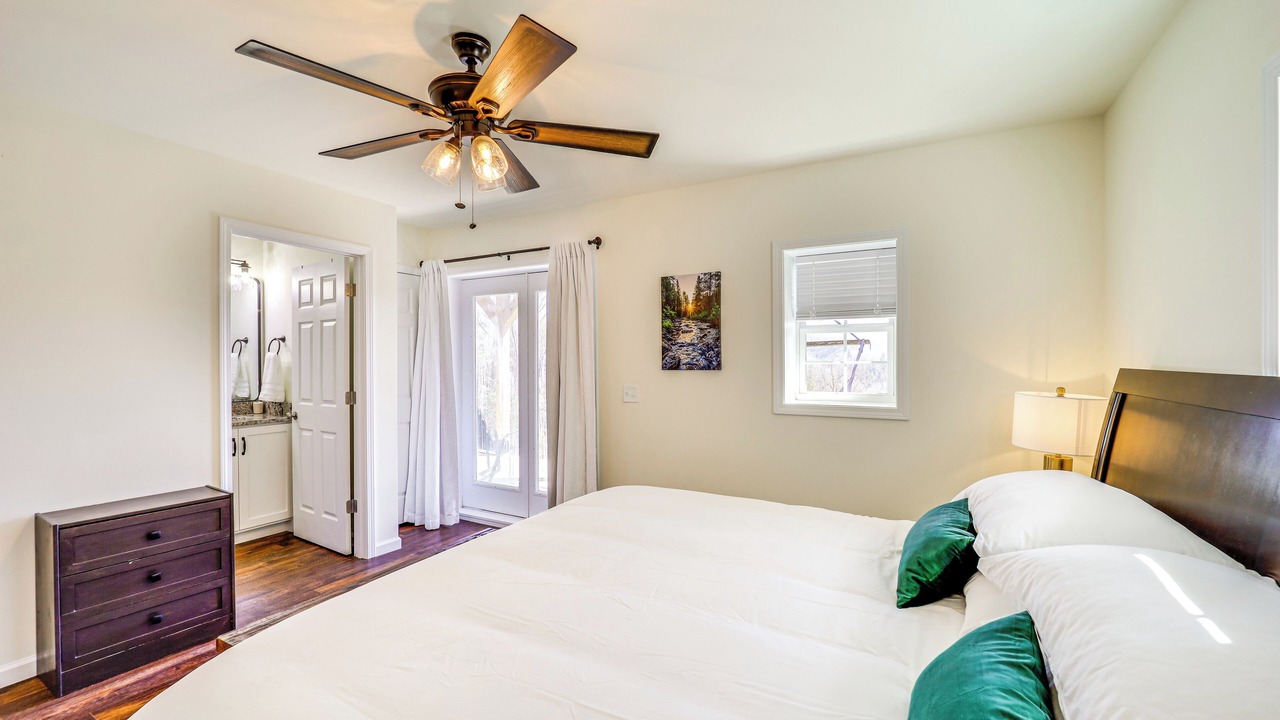 Photo of Bedroom in Ferguson