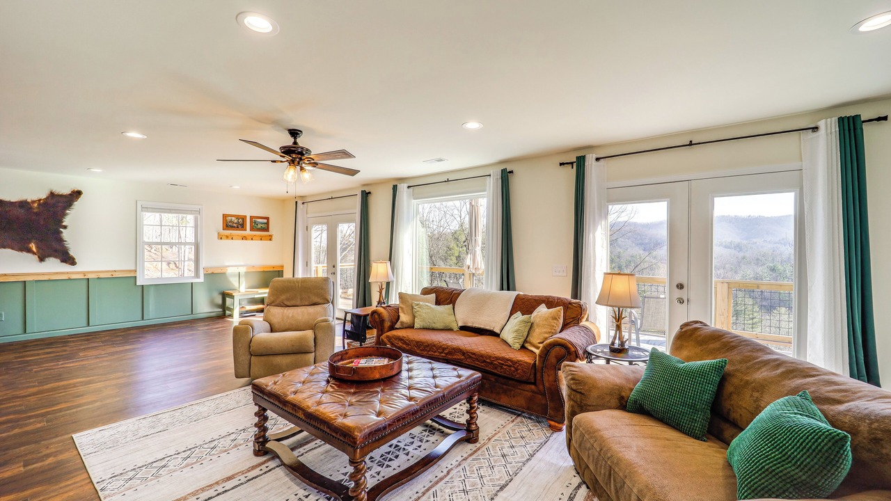 Photo of Livingroom in Ferguson
