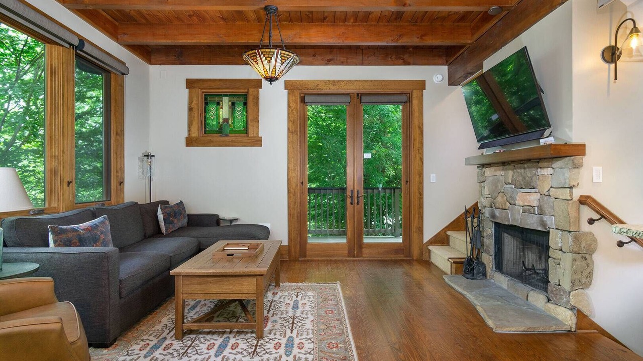 Photo of Livingroom in Cheshire