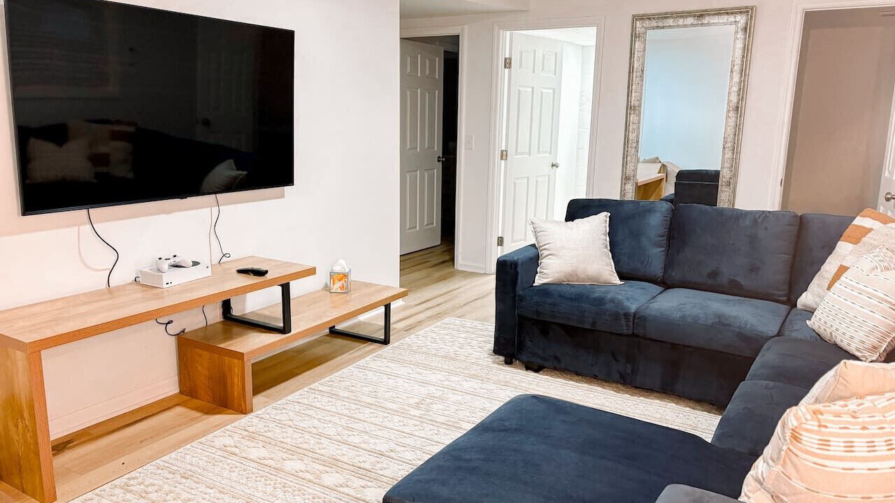 Photo of Livingroom in New Irving Park