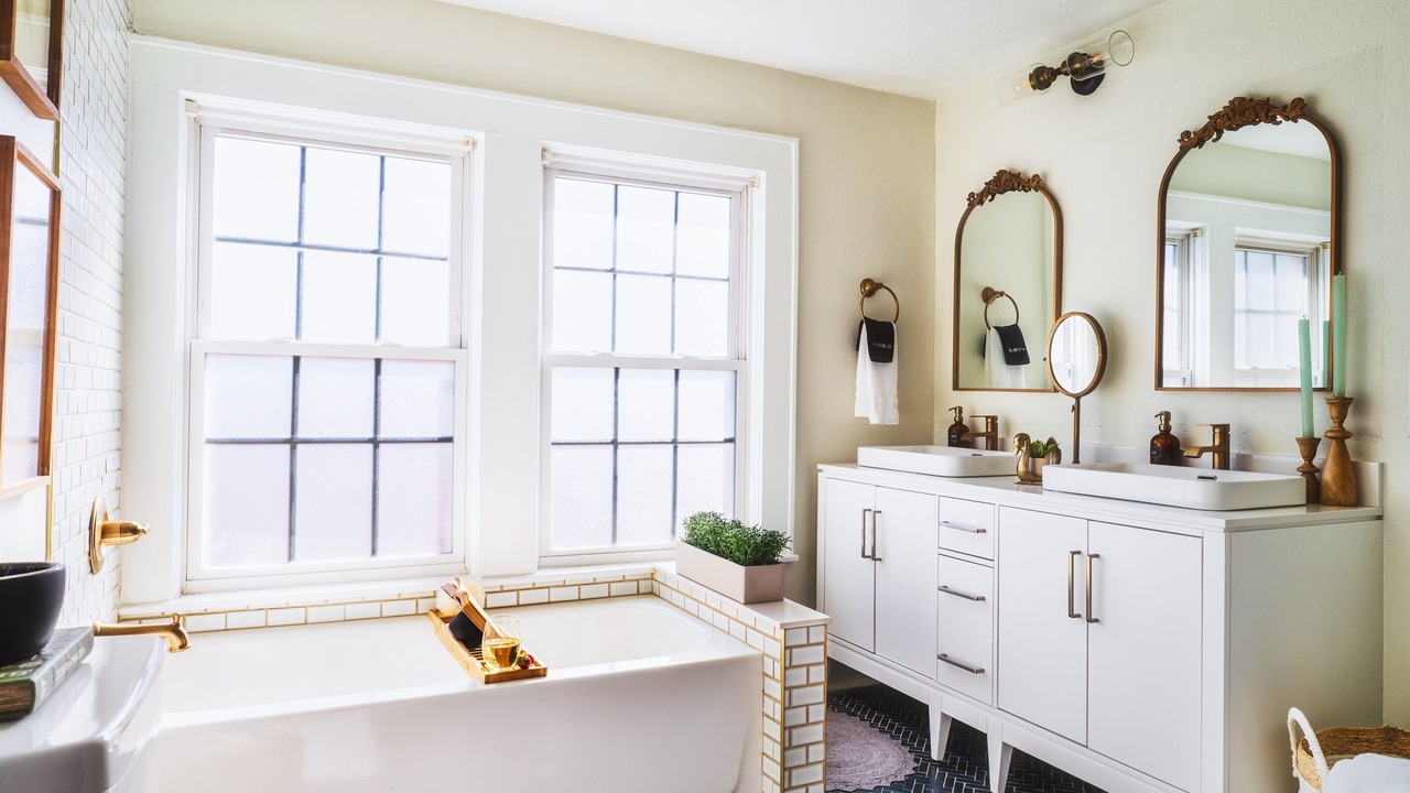 Photo of Bathroom in Wesley Heights