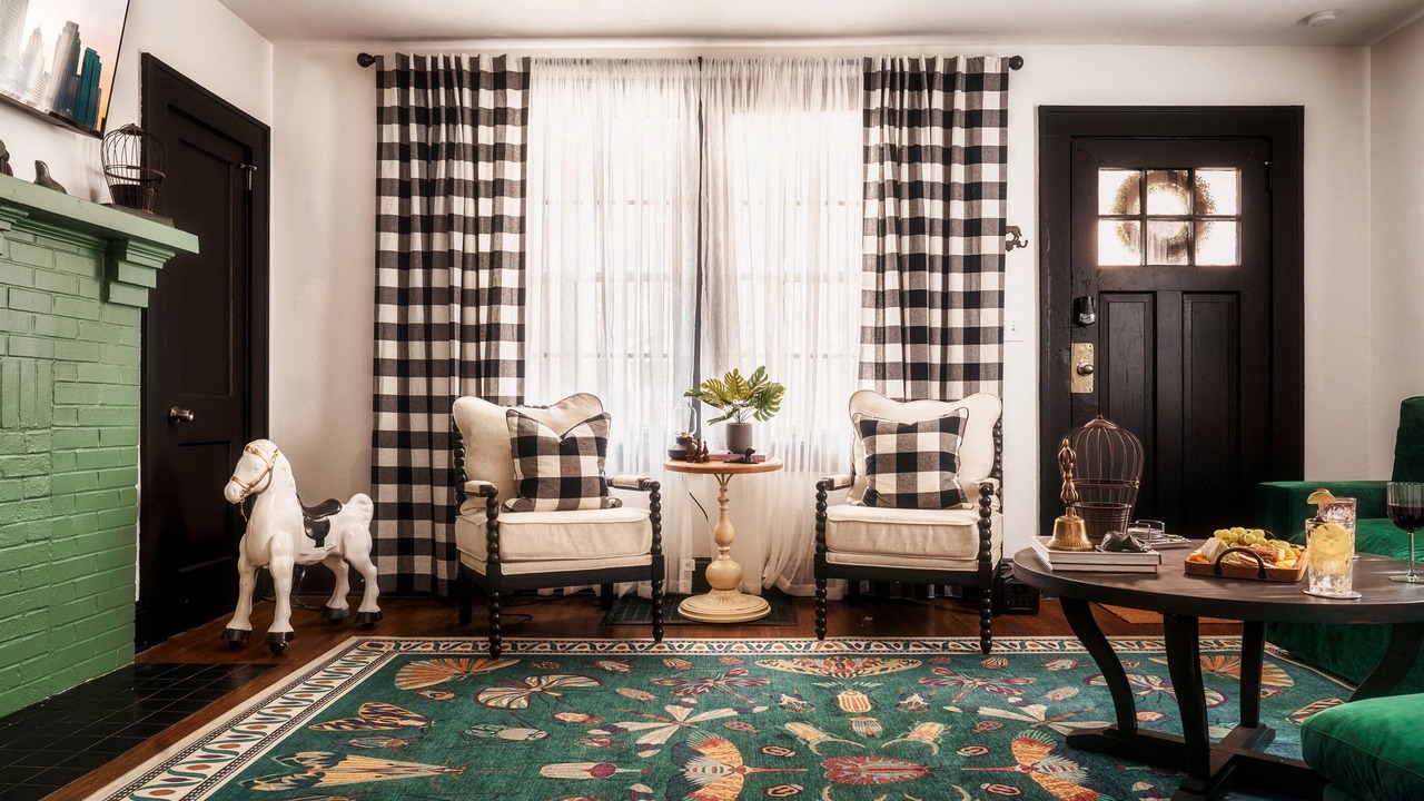 Photo of Bedroom in Wesley Heights