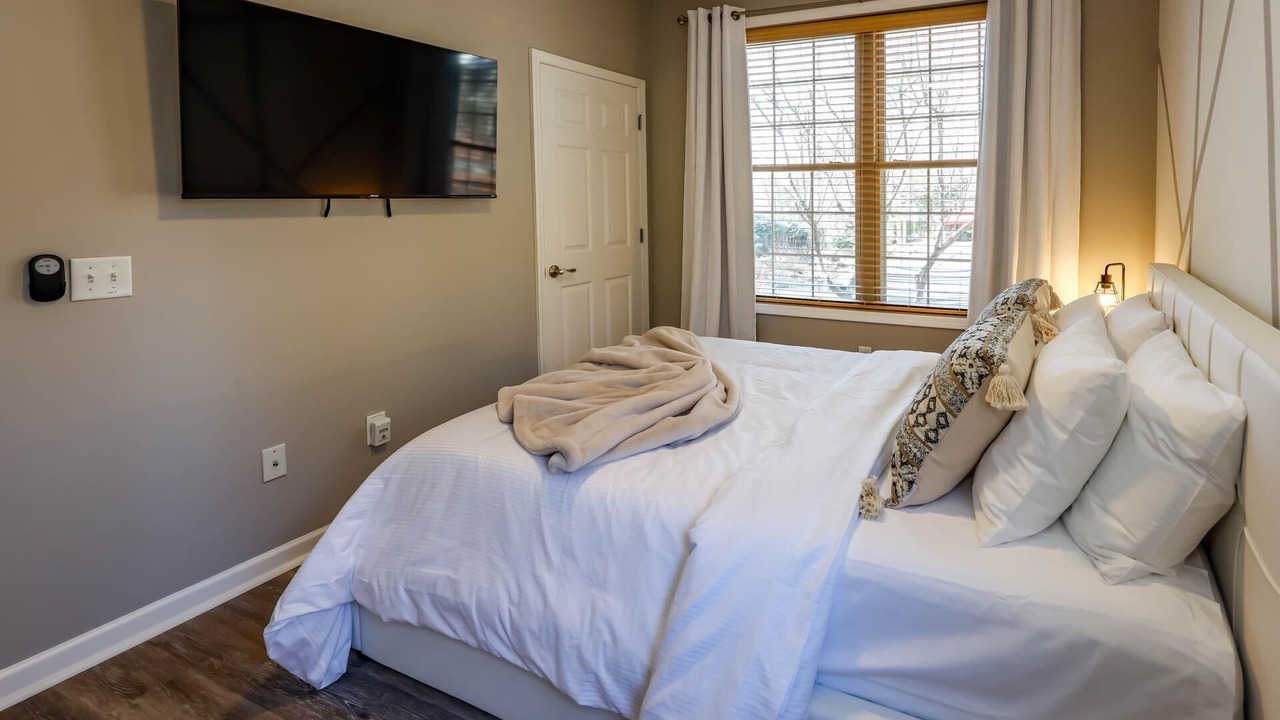 Photo of Bedroom in Sunset Cove