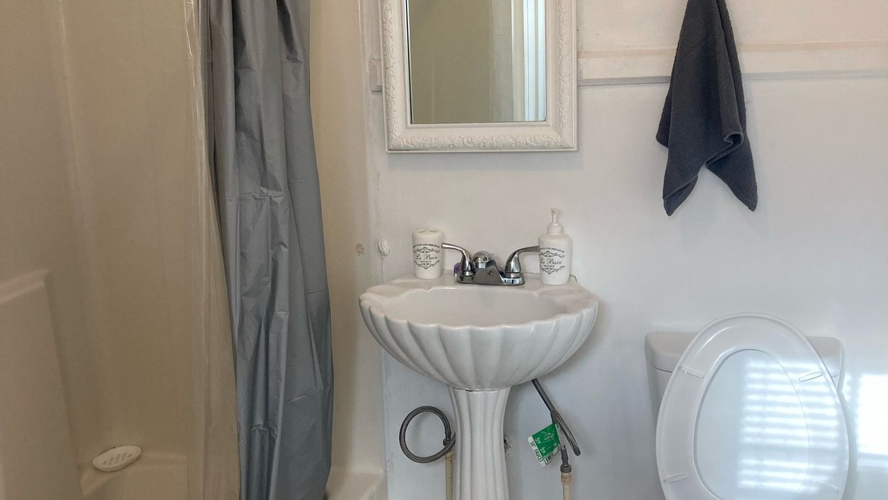 Photo of Bathroom in Cordova