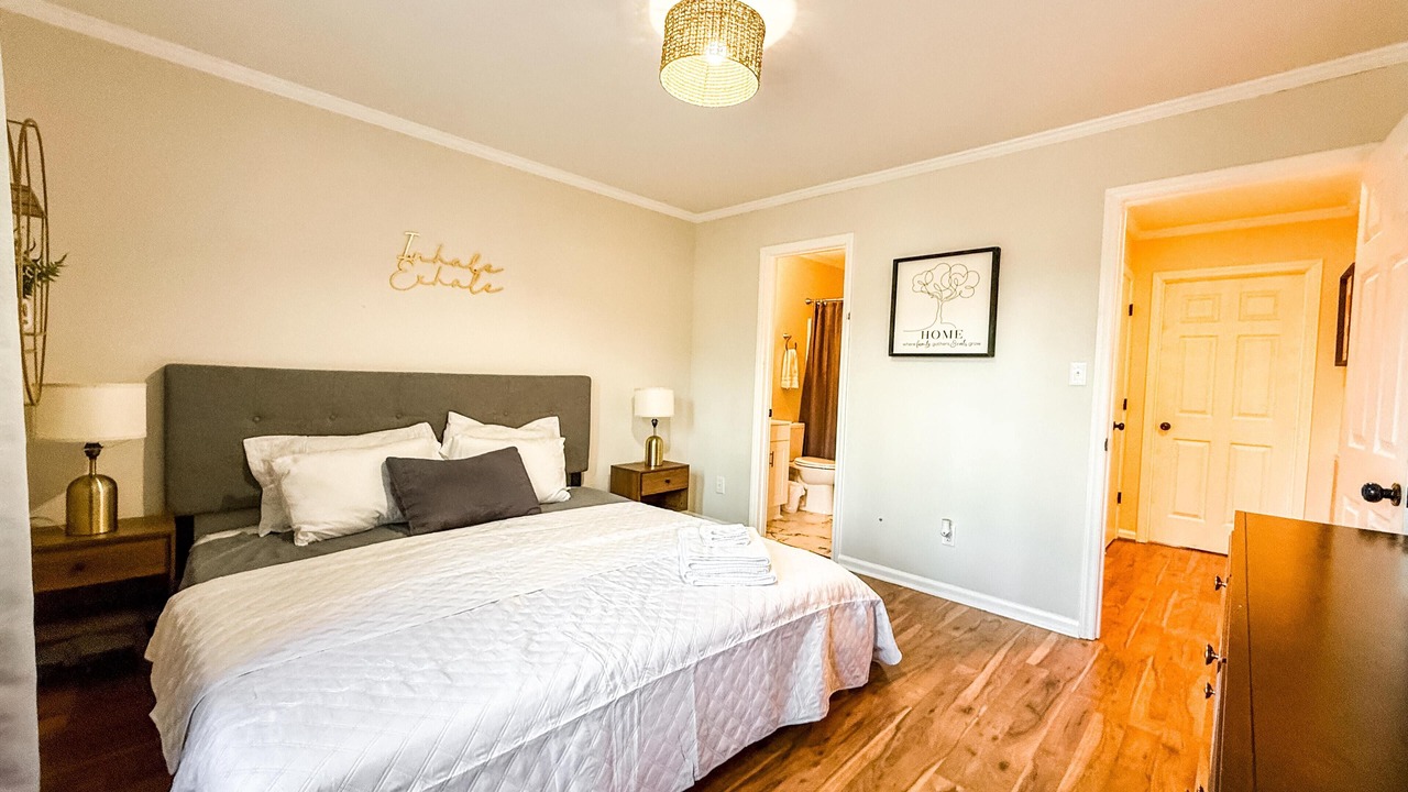 Photo of Bedroom in Walnut Creek