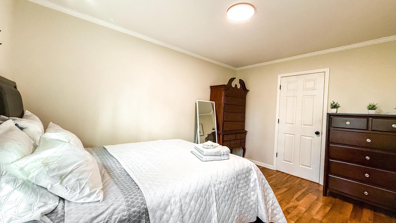 Photo of Bedroom in Walnut Creek