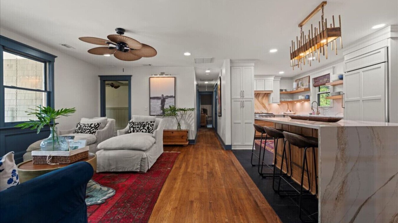 Photo of Livingroom in Pigeon Point