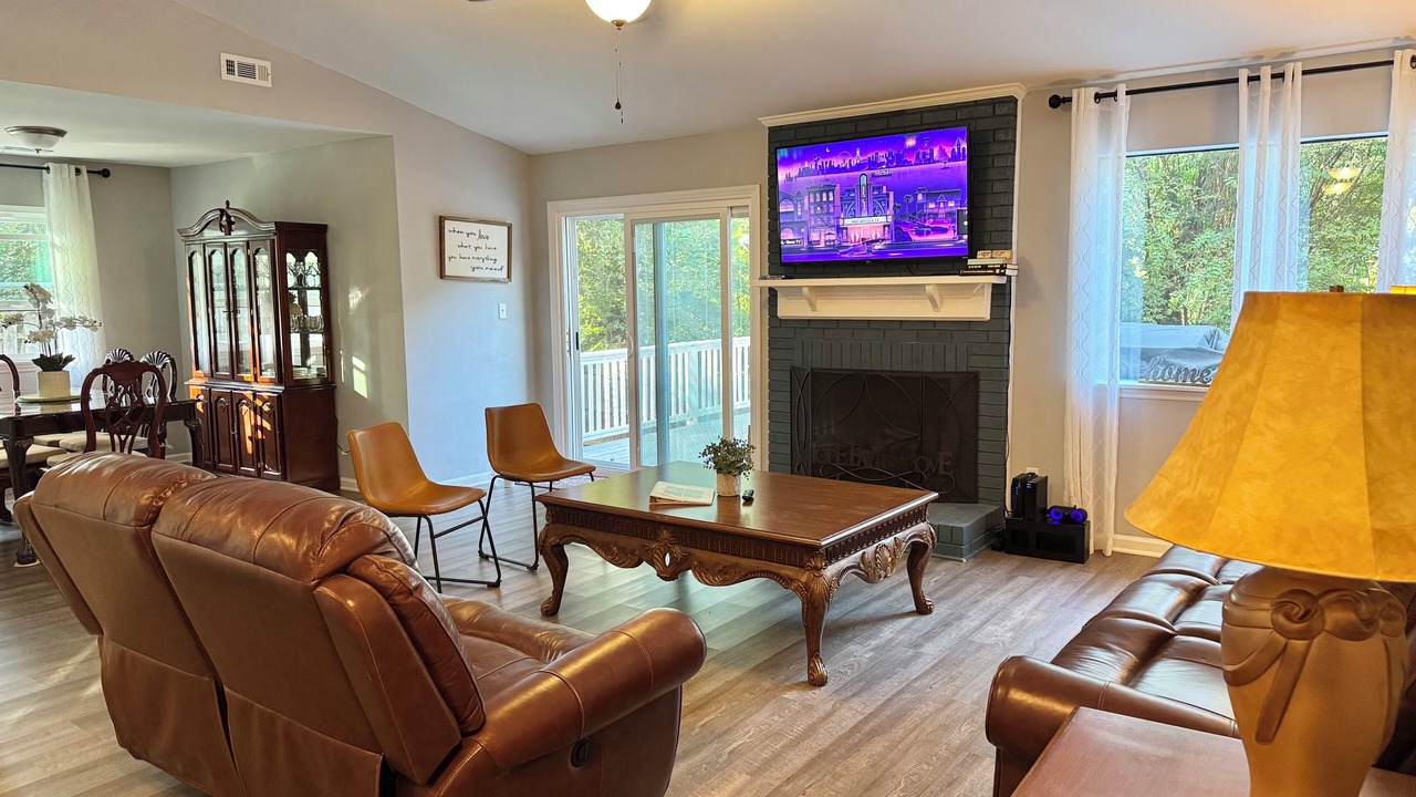 Photo of Livingroom in Toddville Road